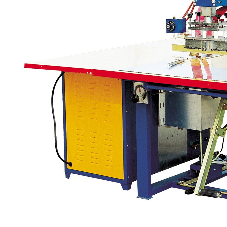 Lianxing-Making New 8KW 35KHZ High Frequency Welding Machine for Inflatable Accessories with 110V/220V/380V Voltage